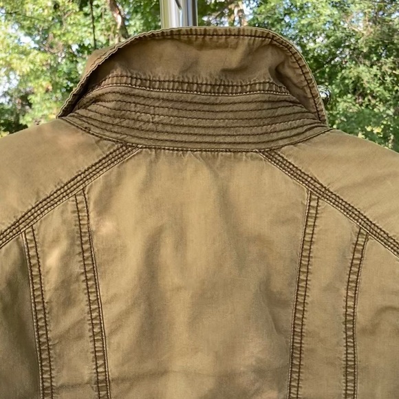 Sashimi: Utility style jacket with lots of details!  Ladies size S. - Picture 4 of 11